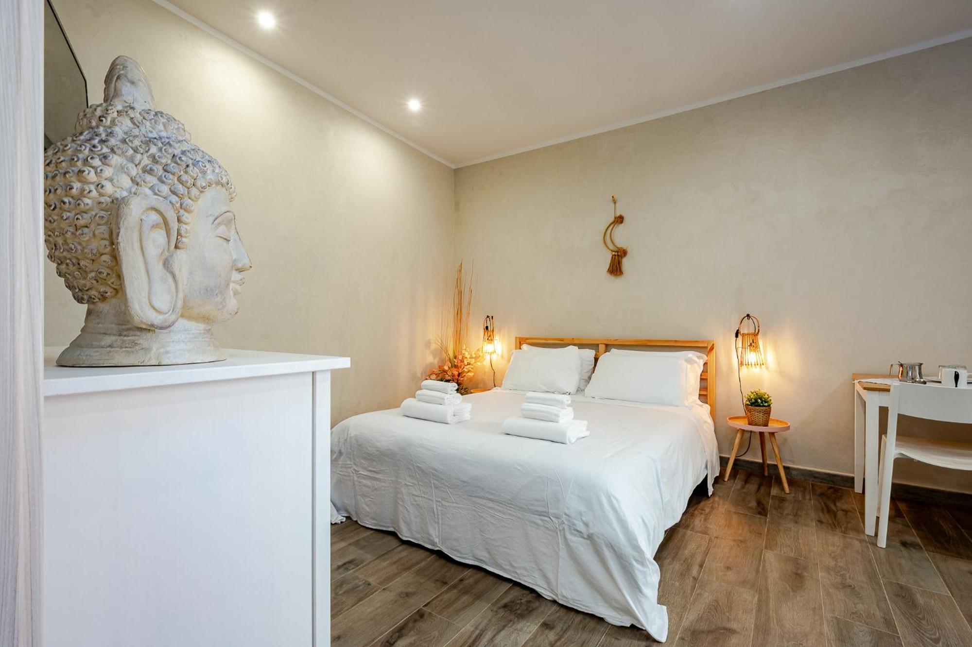 Incanto Apartment *
